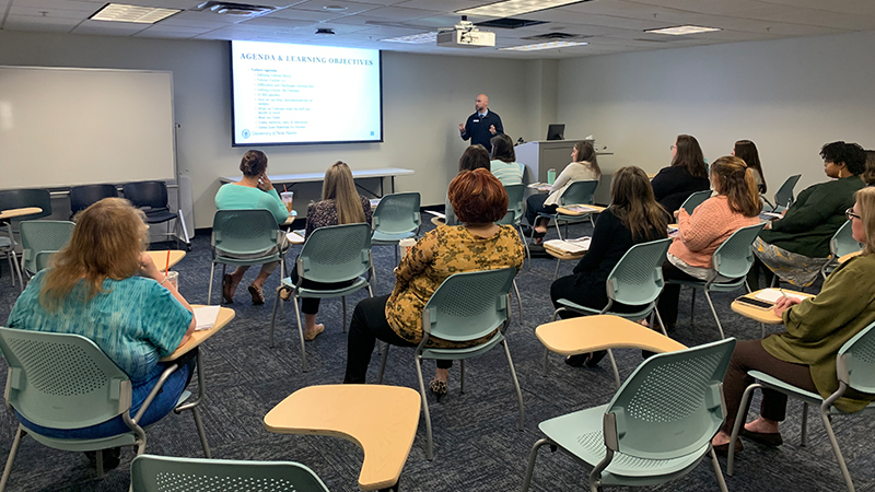 Ryan Noonan '20, '23 M.S. in the University’s Veteran Success Center.