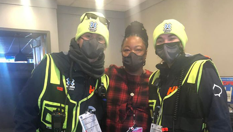 Group image of Prof. Sheena Williams with Josie Schmidt ’22 and Nic Demichele ’22.