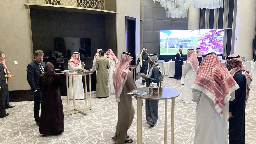 Alumni from across Saudi Arabia at reception