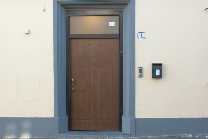 Via Roma exterior